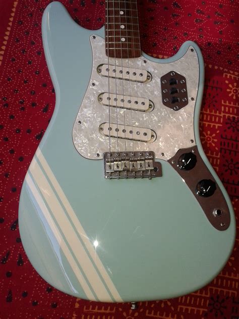 Fender Mustang; Fender Cyclone; FAQ; Images; About; Search. . Fender cyclone ii